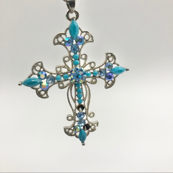 Bundle of necklaces - frog and cross - Picture 8 of 15